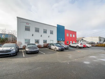 31 McQuade Lake Crescent, Unit 2, Halifax, NS